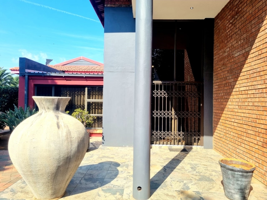 4 Bedroom Property for Sale in Royldene Northern Cape